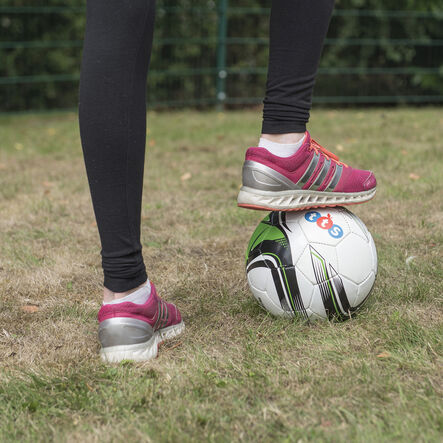 TTS Value Training and Match Footballs  hi\-res