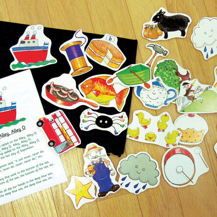 Sing It Bag Song and Rhyme Activity Set 44pcs  hi\-res