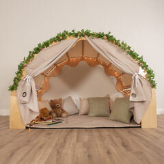 Play Pod Den  hi-res