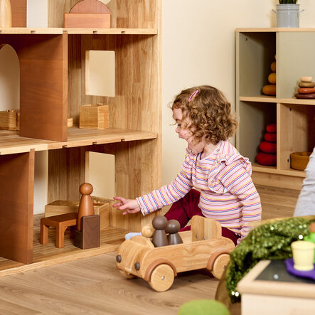 Giant Wooden Peg Figures  hi\-res
