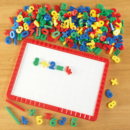 Show\-me Coloured Magnetic Numbers Classpack 286pcs  hi\-res