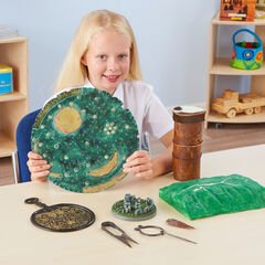 Stone to Iron Age Artefact Collection KS2  hi-res