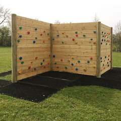 Zig Zag Traverse Climbing Walls 3  hi-res