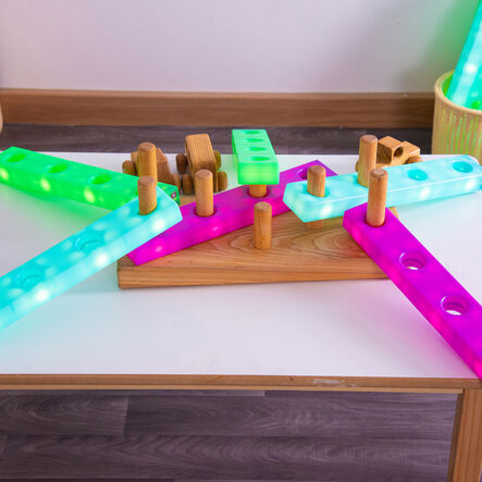 TTS Stack \x26 Build Glow Blocks  hi\-res