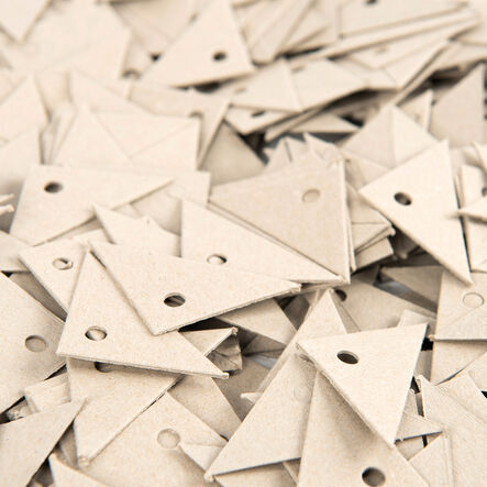 Card Triangles Axle Supports  hi\-res