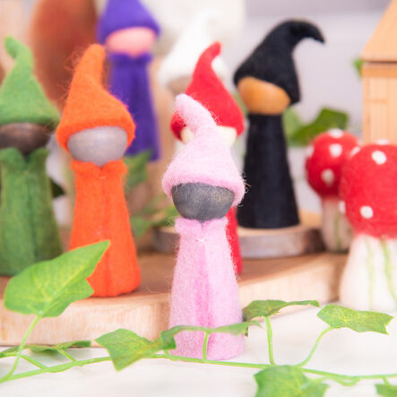 Small World Rainbow Wooden Felt Elves  hi\-res