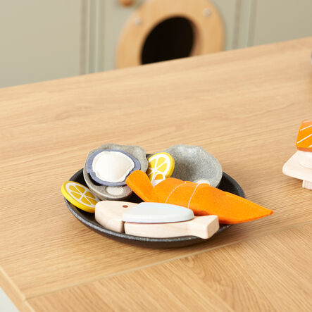 Role Play Seafood Platter  hi\-res