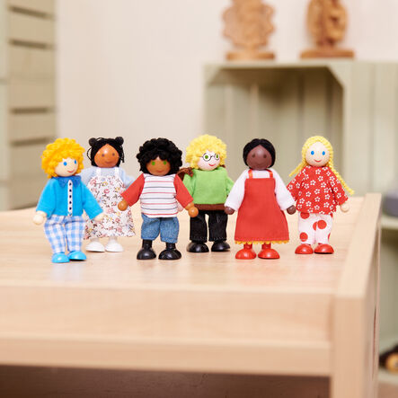 TTS Small World Family Figures  hi\-res
