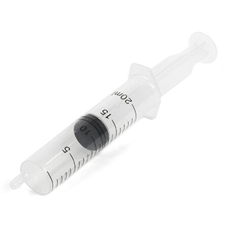 Plastic Syringe Packs  hi\-res
