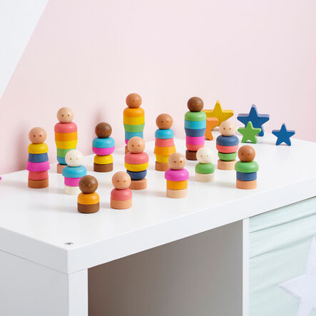 Small World Wooden Rainbow Community People 15pk  hi\-res