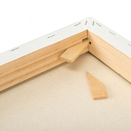 Standard Edged Blank Canvas  hi\-res