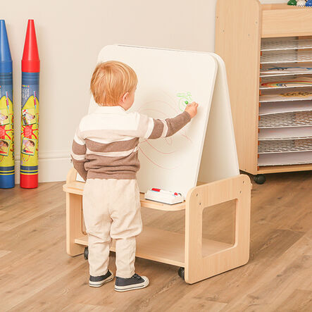 2 Person Easel N Store  hi\-res
