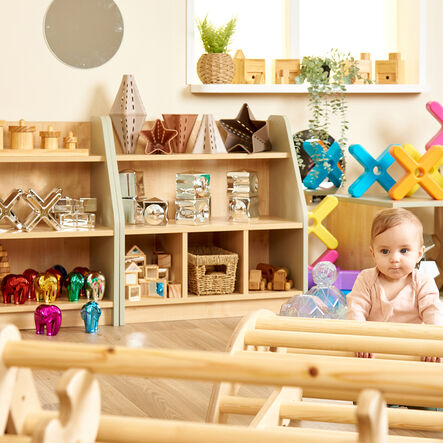 Toddler Shelving Unit with Compartments  hi\-res