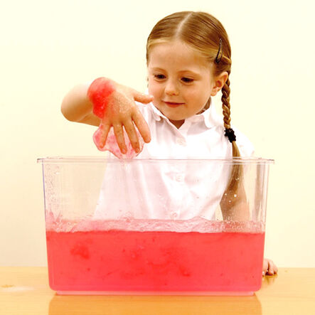 Gelli Baff \'\'Goo\'\' Powder Experiment  hi\-res