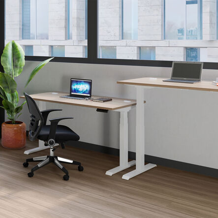 Height Adjustable Table Oak  hi\-res