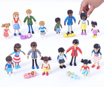 Pose and Play Figures \- Assorted Family Sets  hi\-res